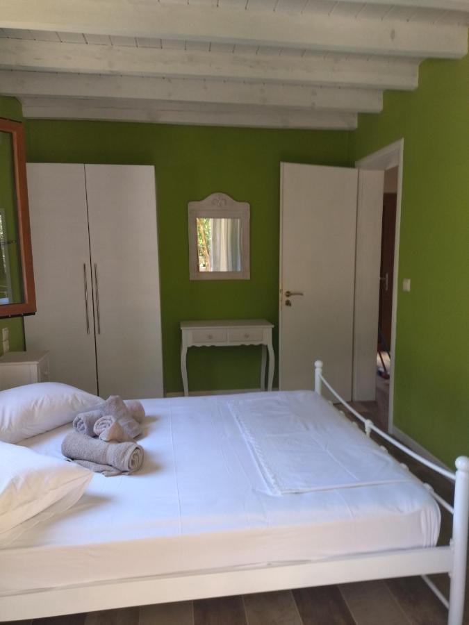 Theonymfi Luxury Villas Doukádes Extérieur photo